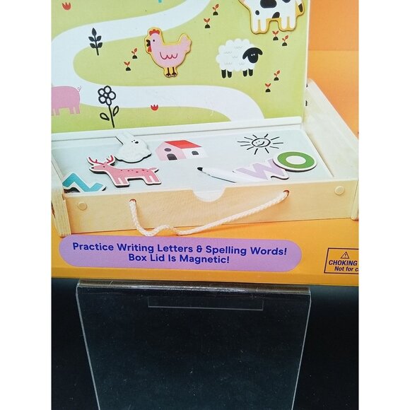 Gigglescape Magnetic Easel & Letters Set 136 Pieces Ages 3+ Wooden Box & Cards - Picture 3 of 7